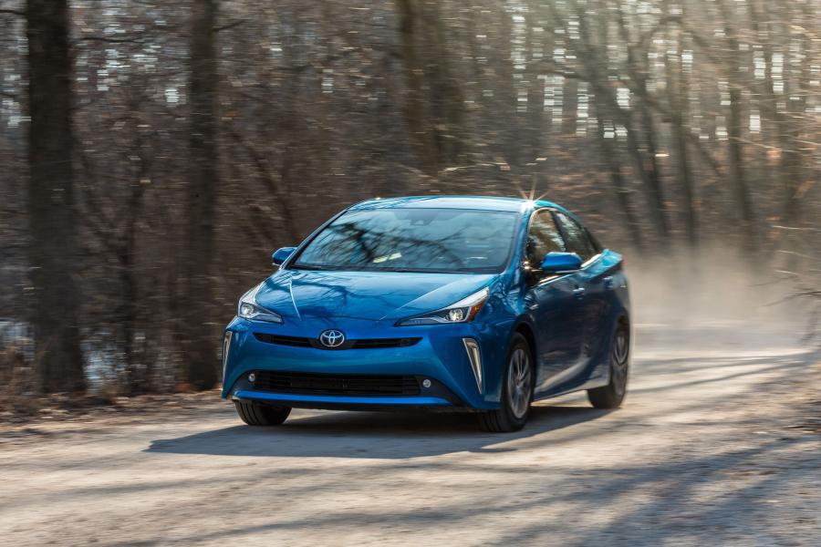 Toyota Prius XLE AWD-e 2019 года  (NA) (фото 18 из 40)